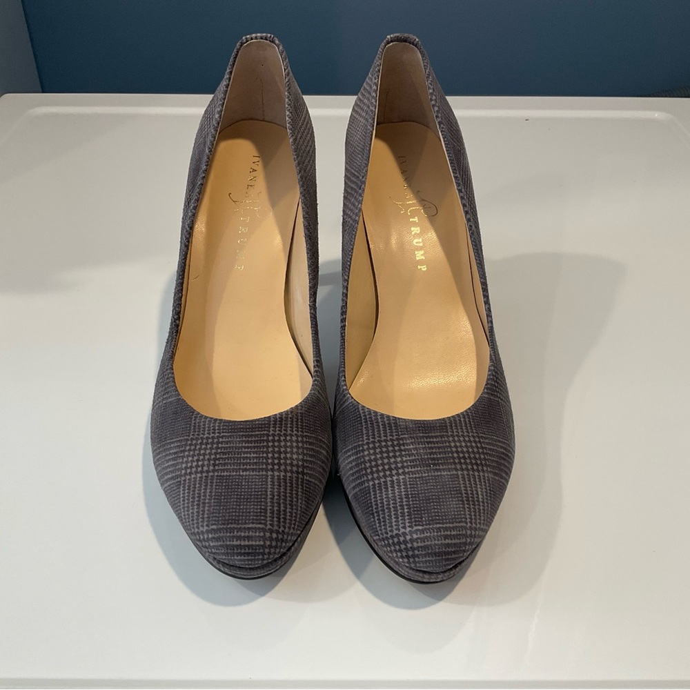 Ivanka Trump Grey Plaid Velvet Pump